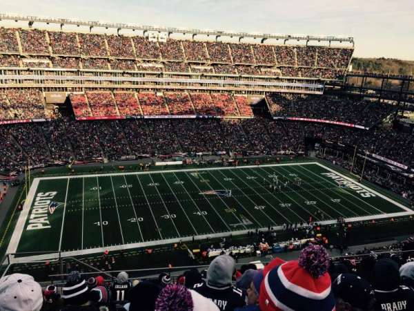 Gillette Stadium, bloc: 334, rangée: 17, place: 20