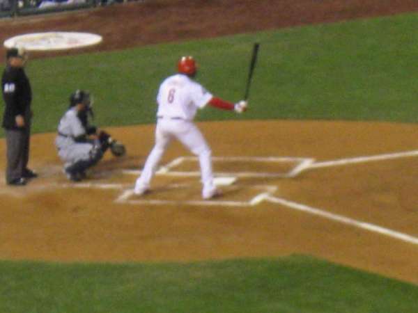 Citizens Bank Park, bloc: 210, rangée: 1, place: 9