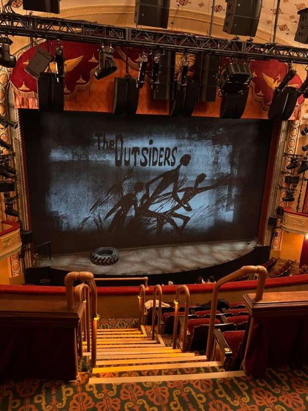 Bernard B. Jacobs Theatre, bloc: Mezzanine L, rangée: E, place: 101
