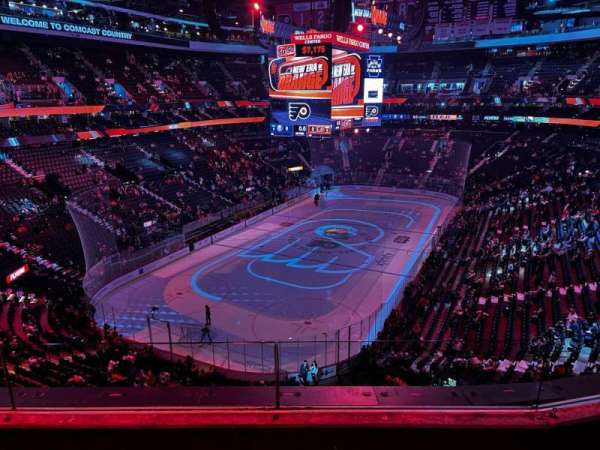 Xfinity Mobile Arena, bloc: 209, rangée: 3, place: 4