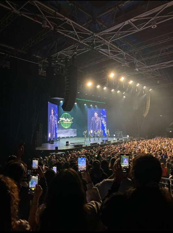 Zénith Paris, bloc: H, rangée: 13, place: 60