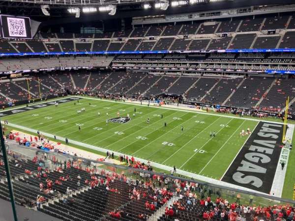 Allegiant Stadium, bloc: 307, rangée: 1, place: 18