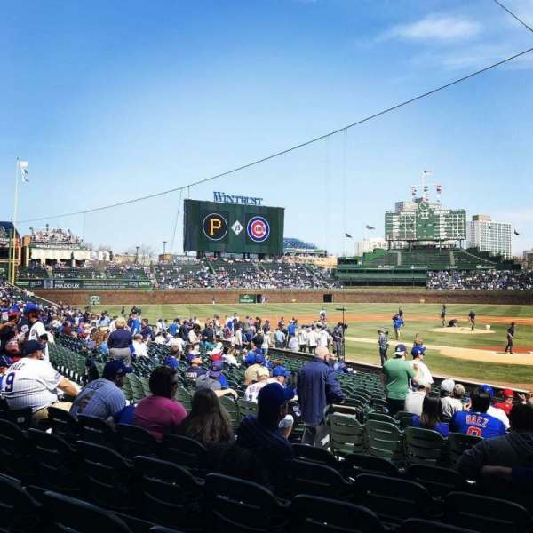 Wrigley Field, bloc: 116, rangée: 6, place: 11