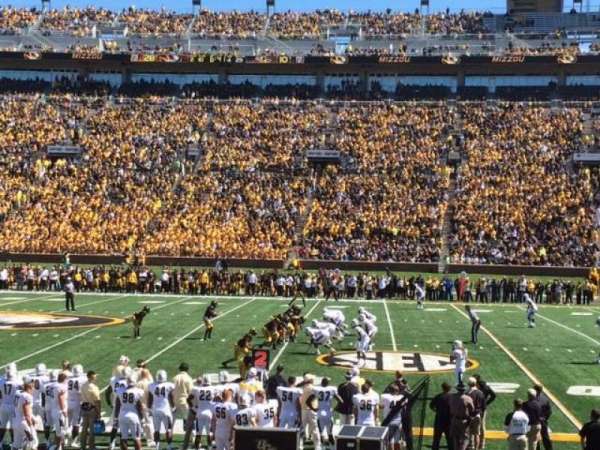 Faurot Field, bloc: 122, rangée: 12, place: 18