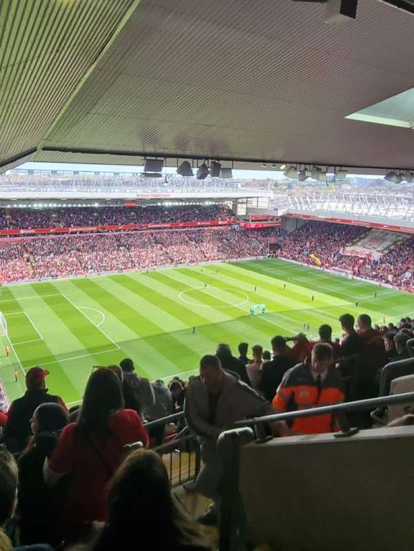 Anfield, bloc: U1, rangée: 72, place: 19