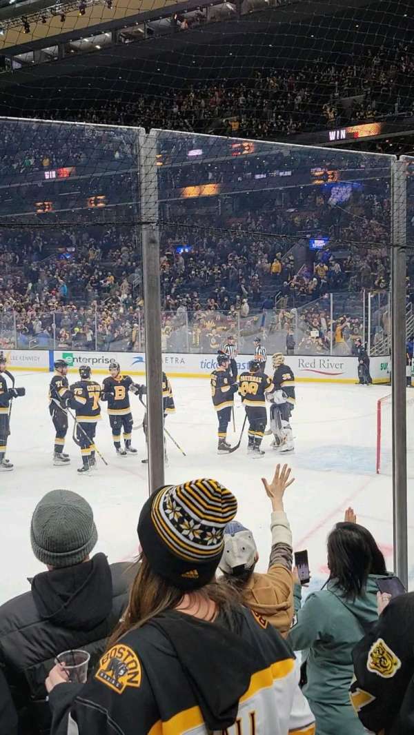 TD Garden, bloc: 19, rangée: 4, place: 5