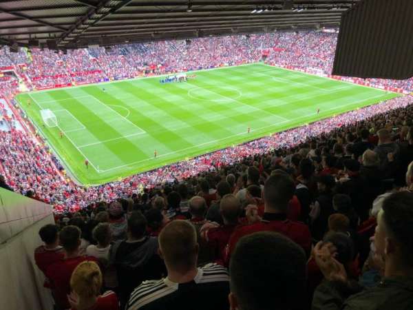 Old Trafford, bloc: NE3424, rangée: 37, place: 25
