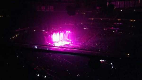 Prudential Center, bloc: 233, rangée: 1, place: 7