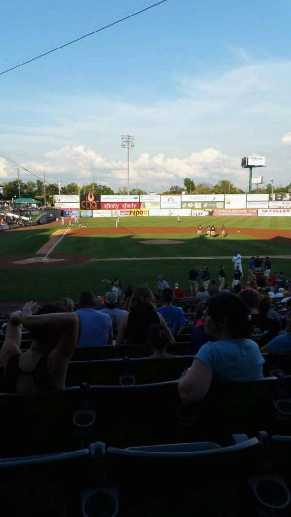 TD Bank Ballpark, bloc: 207, rangée: R, place: 8