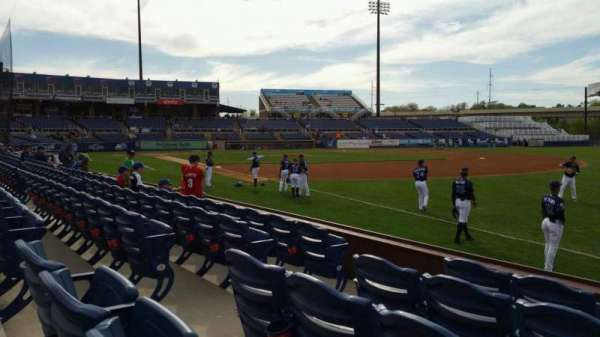 Frawley Stadium, bloc: 1, rangée: 5, place: 6