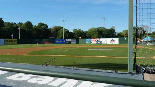 New Britain Stadium, bloc: 114, rangée: D, place: 1
