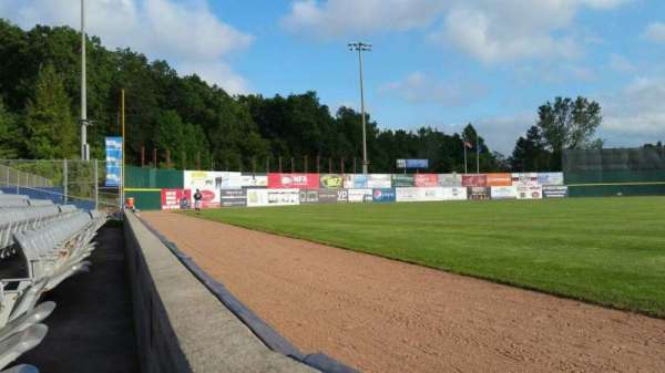 Dodd Stadium, bloc: 19, rangée: AA, place: 4