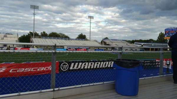 James M. Shuart Stadium, bloc: 7, rangée: 1, place: 1