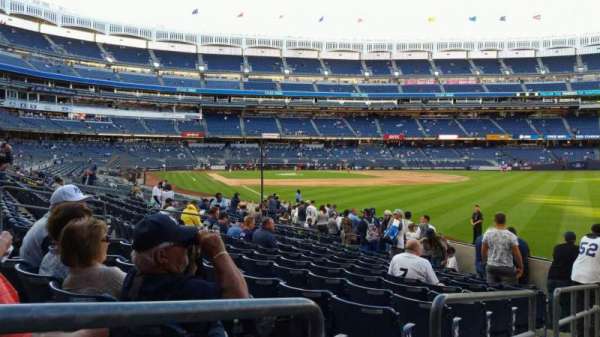 Yankee Stadium, bloc: 108, rangée: 9, place: 12