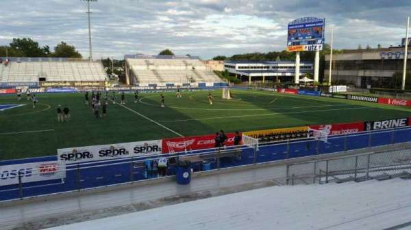 James M. Shuart Stadium, bloc: 3, rangée: 16, place: 27
