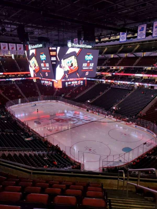 Prudential Center, bloc: 116, rangée: 8, place: 1