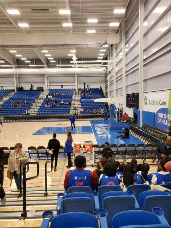Chase Fieldhouse, bloc: 10, rangée: 7, place: 1