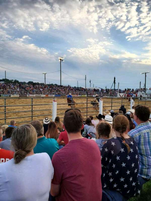 Cowtown Rodeo, bloc: General Admission, rangée: 9, place: North Bleachers