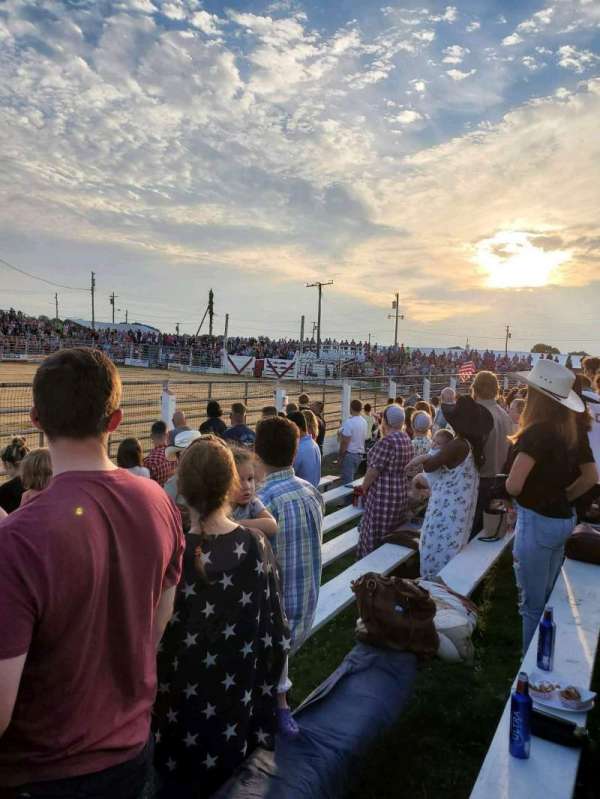 Cowtown Rodeo, bloc: General Admission, rangée: 9, place: North Bleachers