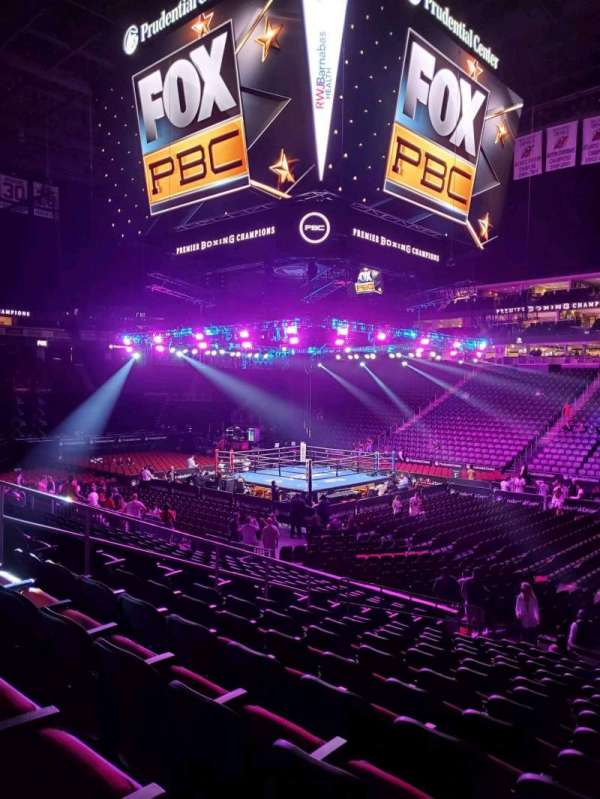 Prudential Center, bloc: 21, rangée: 15, place: 6