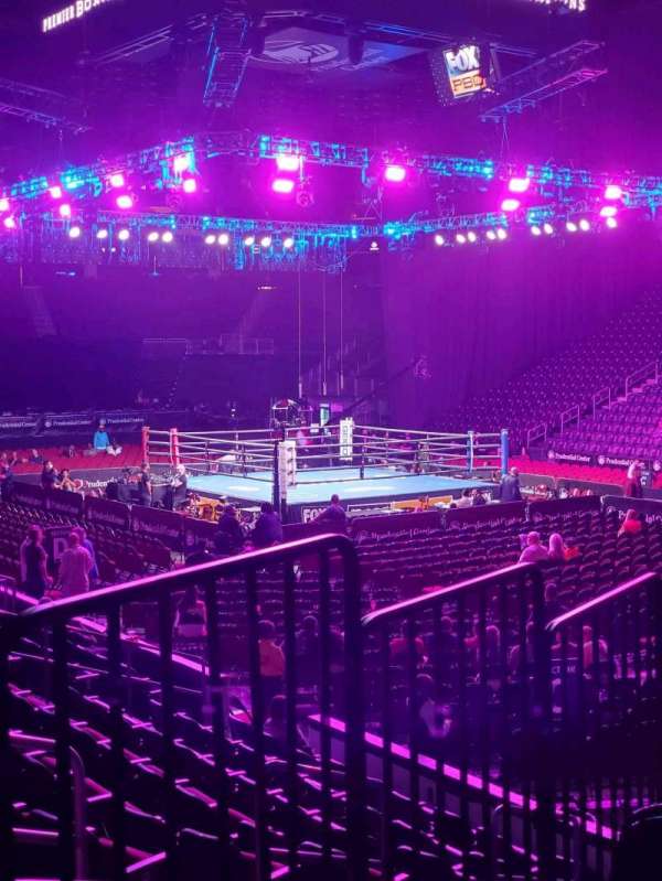 Prudential Center, bloc: 22, rangée: 11, place: 10