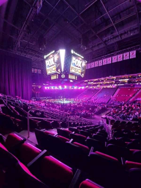 Prudential Center, bloc: 22, rangée: 17, place: 18