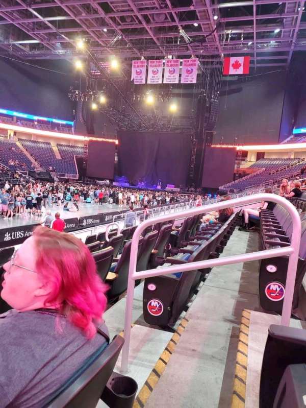 UBS Arena, bloc: 106, rangée: 8, place: 3