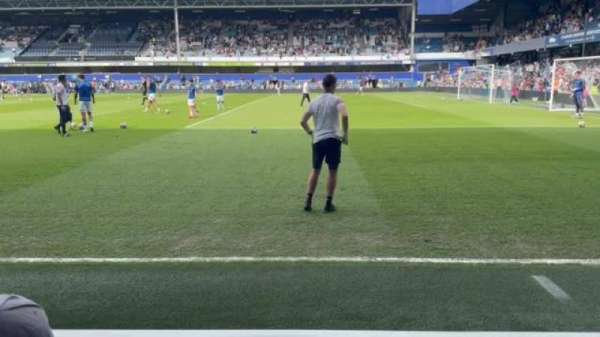 Loftus Road, bloc: R, rangée: C, place: 34