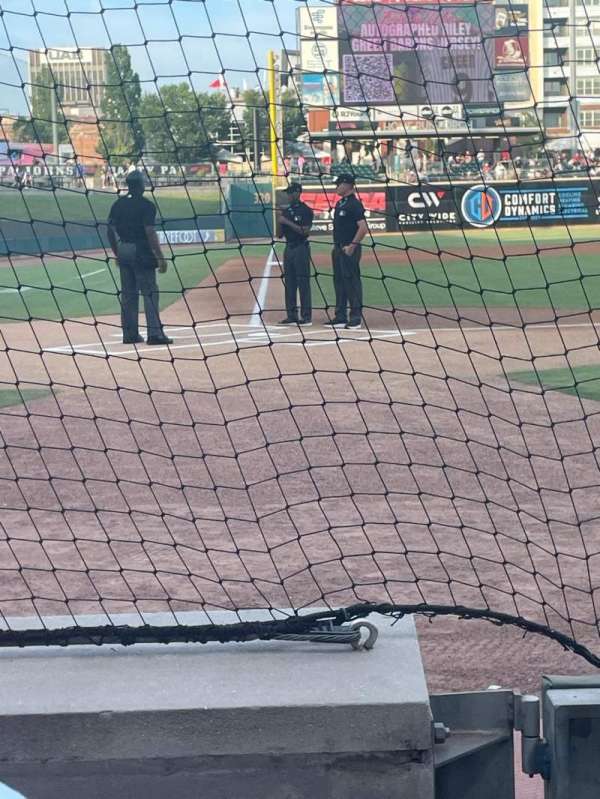 Regions Field, bloc: 110, rangée: BB, place: 4