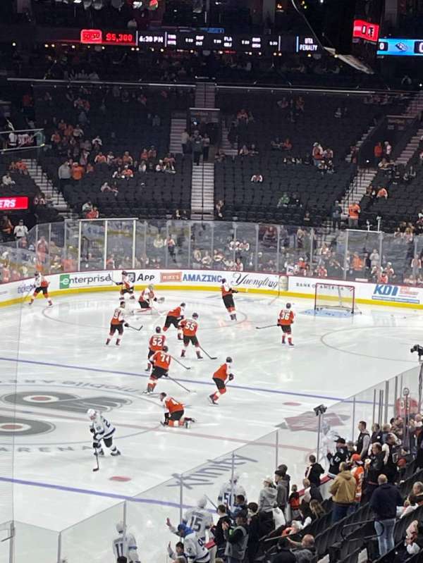 Xfinity Mobile Arena, bloc: Club J