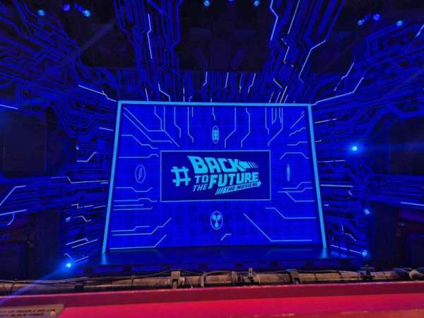 Adelphi Theatre, bloc: Dress Circle, rangée: A, place: 23