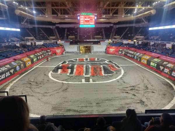 DCU Center, bloc: 201, rangée: E, place: 11