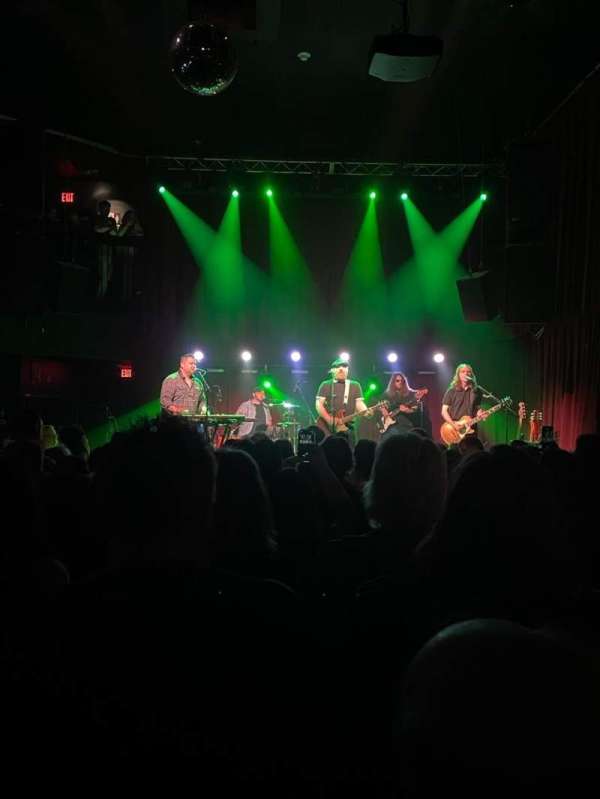 Ardmore Music Hall, bloc: Platform