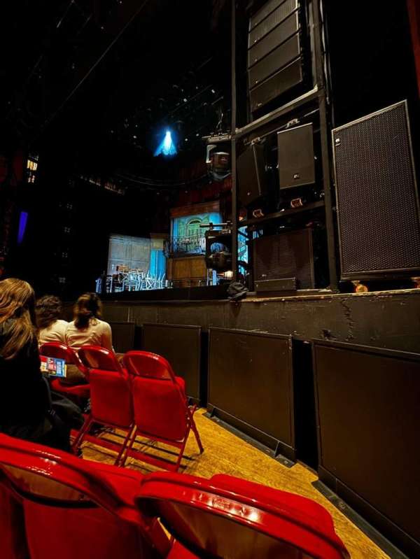 Chrysler Hall, bloc: Pit R, rangée: CC, place: 1