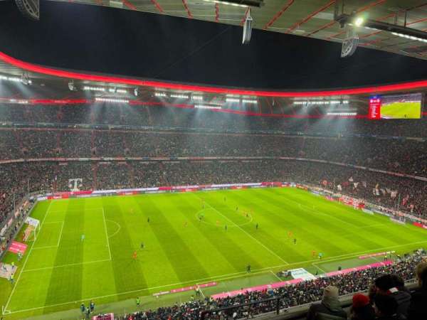 Allianz Arena, bloc: 301, rangée: 5, place: 12