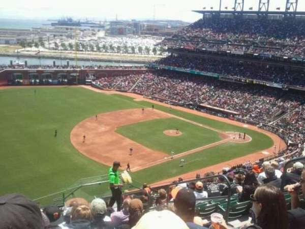 Oracle Park, bloc: VR328, rangée: 10, place: 5