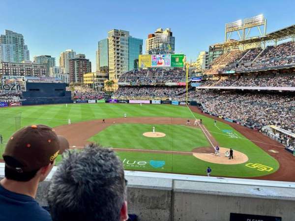 Petco Park, bloc: 206, rangée: 2, place: 10