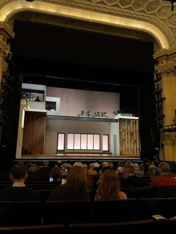Hudson Theatre, bloc: Orchestra C, rangée: O, place: 105