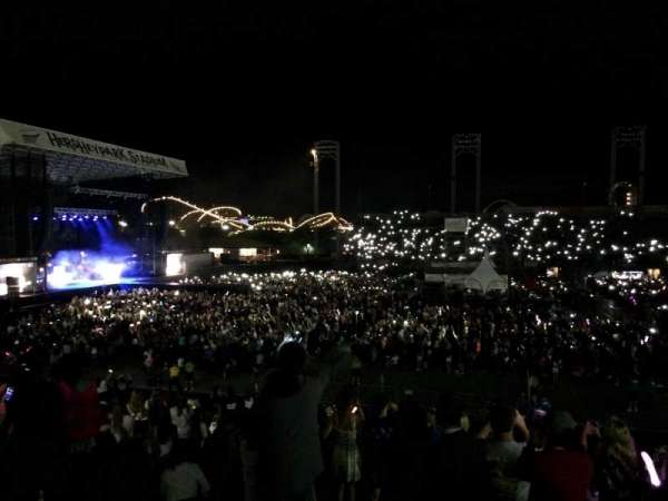 Hershey Park Stadium, bloc: 7, rangée: Q, place: 1 and 2