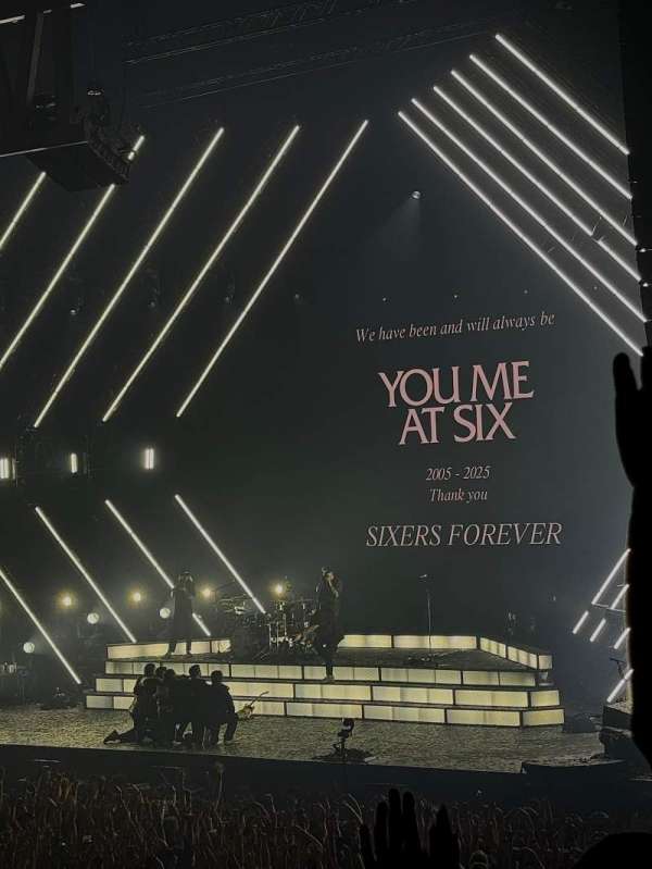 OVO Arena, Wembley, bloc: N8, rangée: F, place: 75