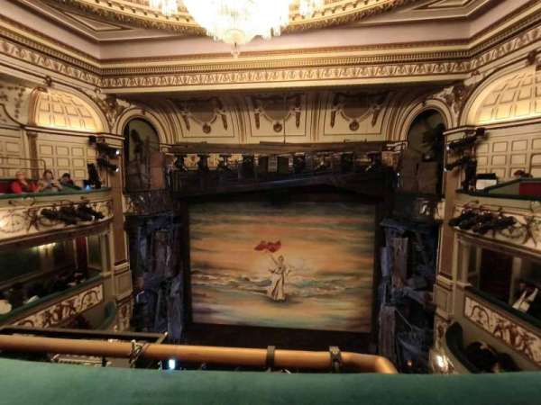 Sondheim Theatre, West End, bloc: Grand Circle, rangée: A, place: 13