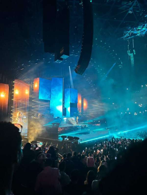 Accor Arena, bloc: Gradin O, rangée: 20, place: 6