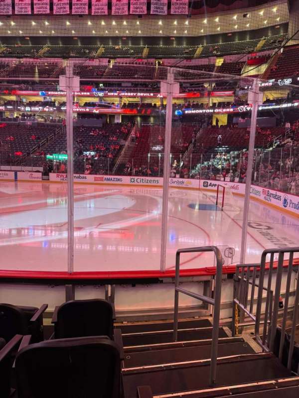 Prudential Center, bloc: 21, rangée: 4, place: 1