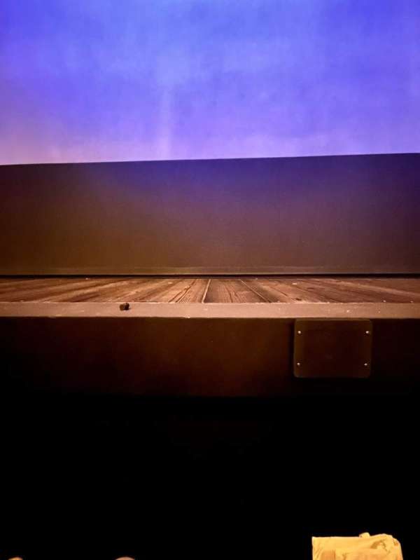 Longacre Theatre, bloc: Orchestra C, rangée: AA, place: 107