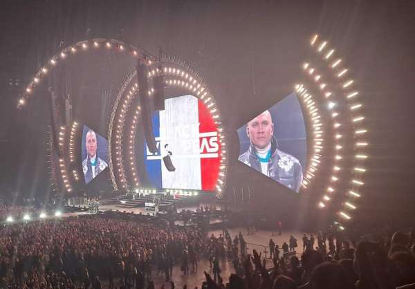 Paris La Défense Arena, bloc: 115, rangée: 27, place: 21