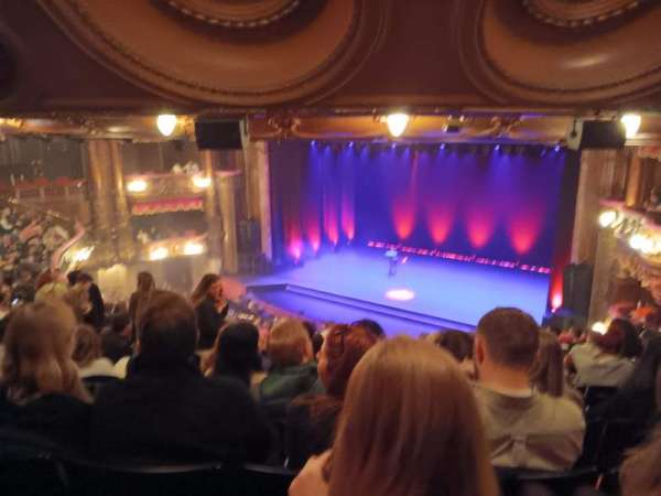 The Palladium Concert Hall, bloc: Royal Circle, rangée: L, place: 5