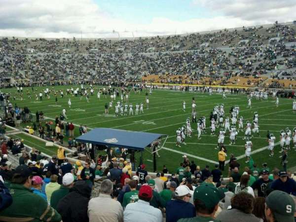Notre Dame Stadium, bloc: 22, rangée: 31, place: 17