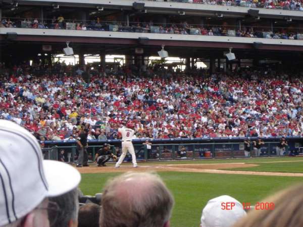 Citizens Bank Park, bloc: 115, rangée: 4, place: 8