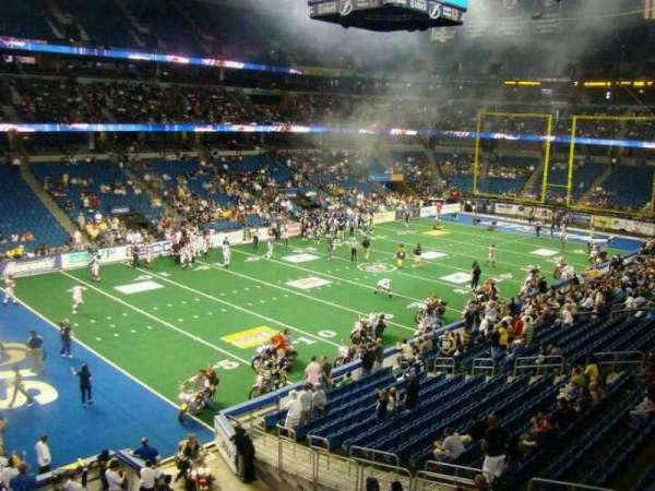 Benchmark International Arena, bloc: Club 1, rangée: A, place: 1