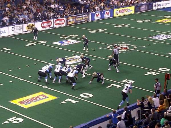 Benchmark International Arena, bloc: Club 1, rangée: 1, place: 1